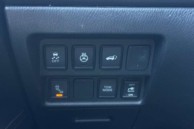 Used 2020 Nissan Pathfinder SL FWD image 26