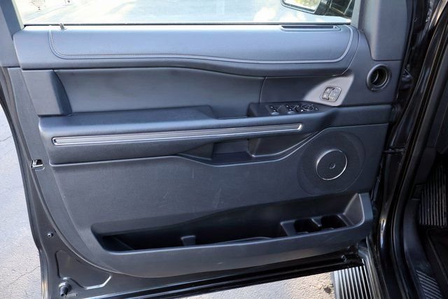 Certified 2024 Ford Expedition Max XLT image 32
