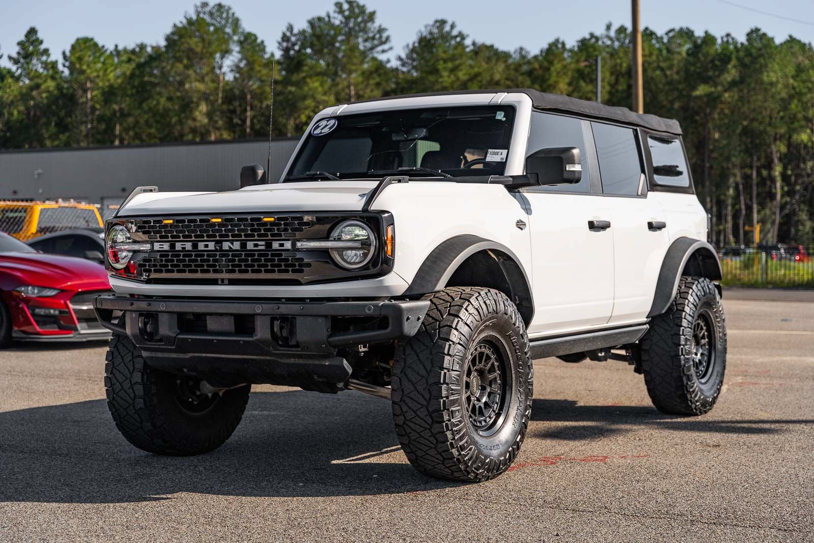 Certified 2022 Ford Bronco Wildtrak AWD/4WD image 3