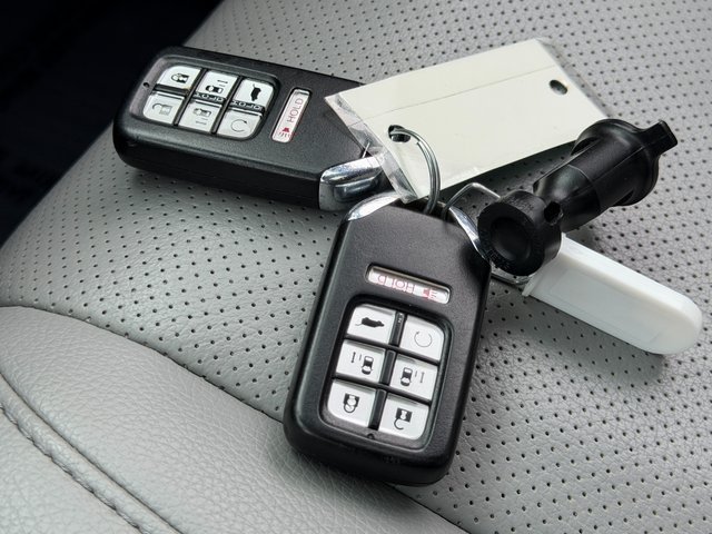 Used 2019 Honda Odyssey Elite image 37