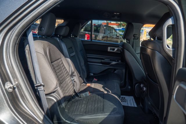 Certified 2020 Ford Explorer XLT w/ Comfort Package AWD/4WD image 28