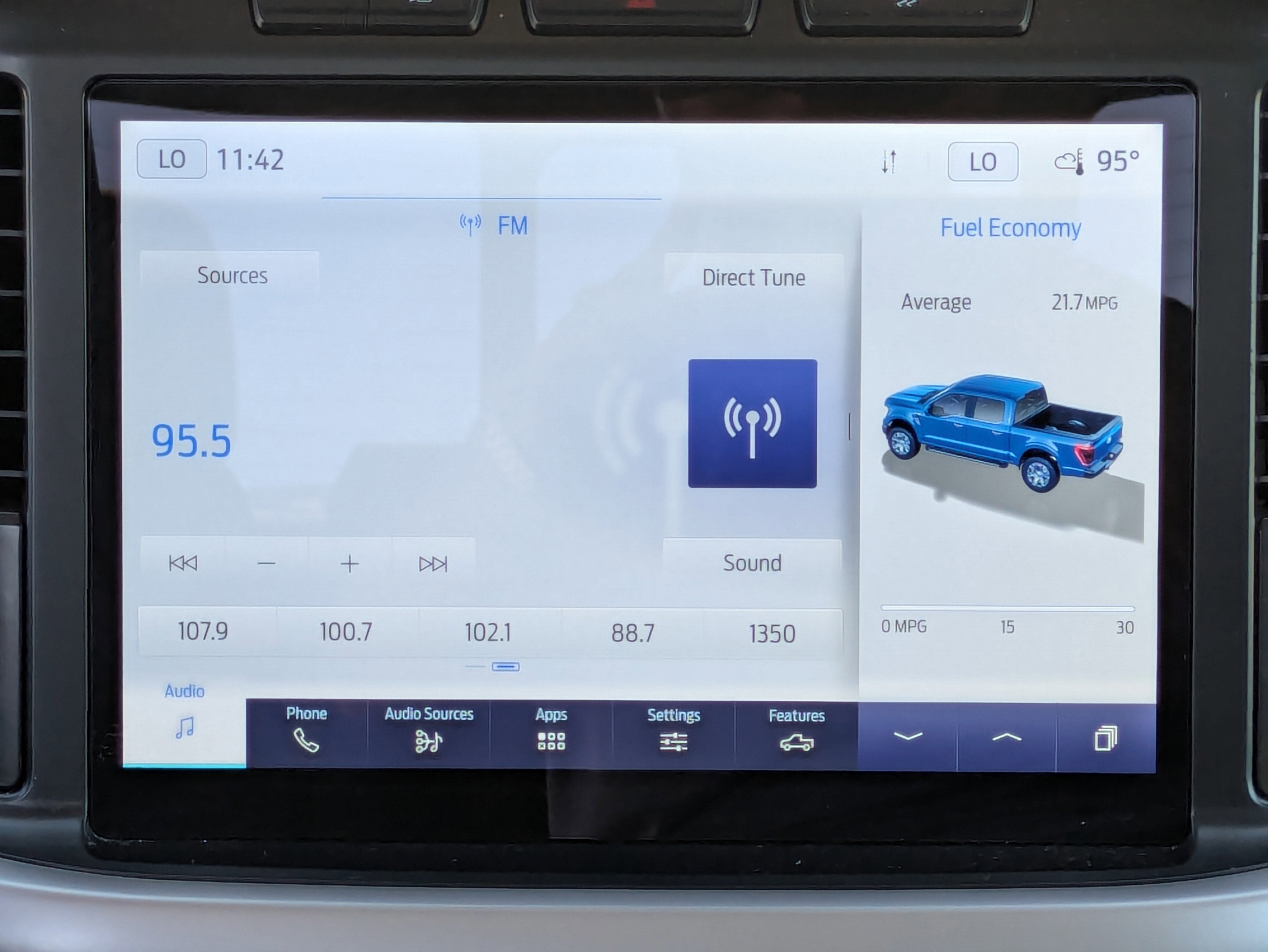 Certified 2022 Ford F150 XLT w/ Equipment Group 302A High image 19