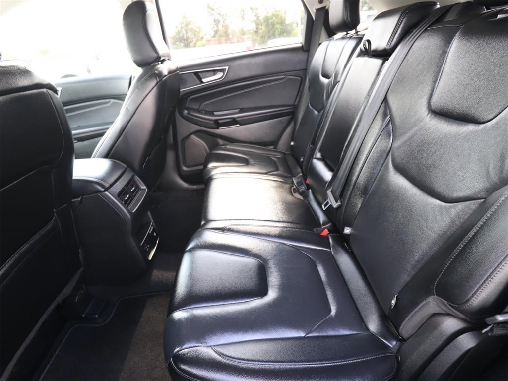 Certified 2022 Ford Edge Titanium image 11