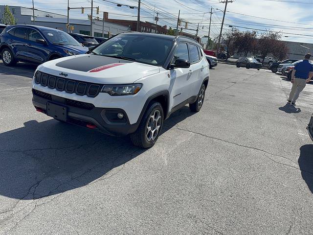 Used 2022 Jeep Compass Trailhawk AWD/4WD video 1