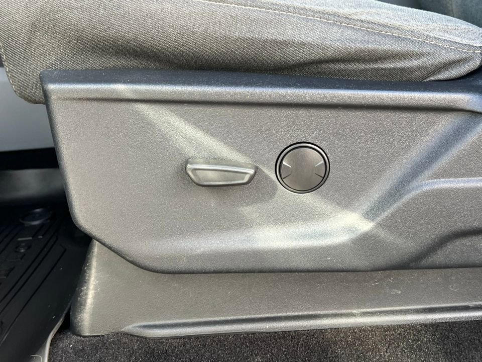 Certified 2022 Ford F150 XLT w/ Equipment Group 301A Mid image 19