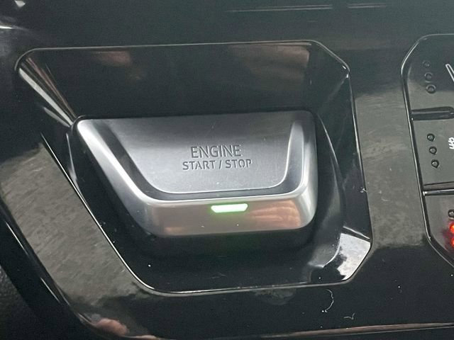 Used 2023 GMC Sierra 1500 AT4X image 27