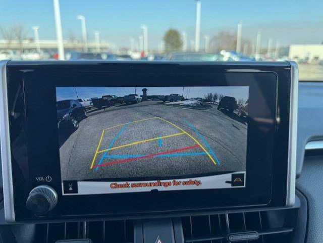 Used 2023 Toyota RAV4 XLE image 19