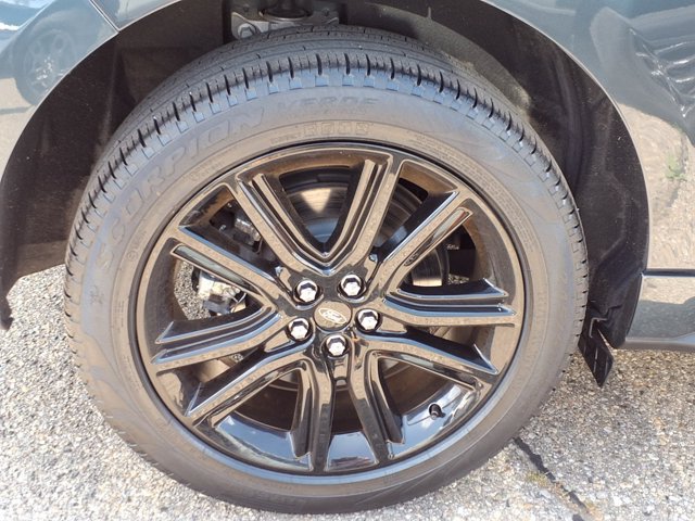Certified 2024 Ford Edge ST-Line AWD/4WD image 30