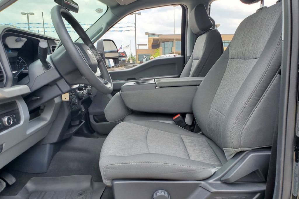 Certified 2024 Ford F250 XL w/ STX Appearance Package AWD/4WD image 4