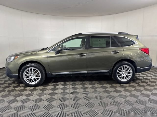 Used 2018 Subaru Outback 2.5i Touring AWD/4WD image 7