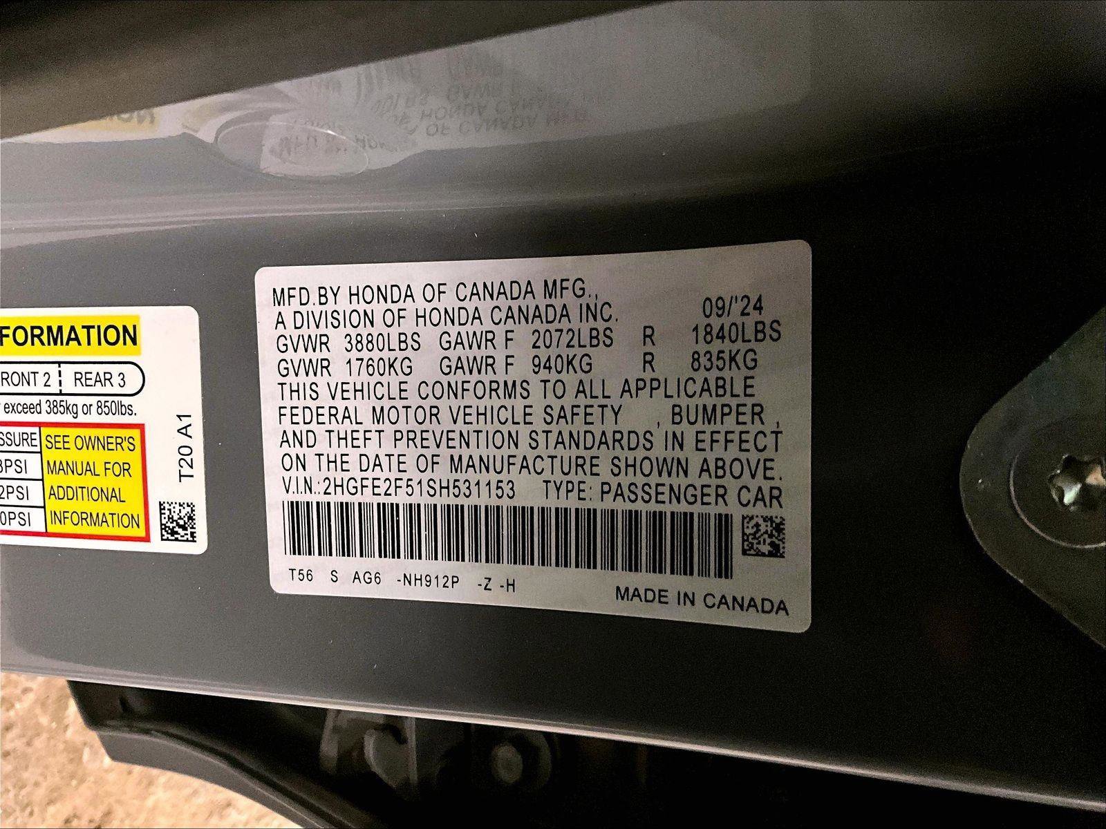 Used 2025 Honda Civic Sport image 32