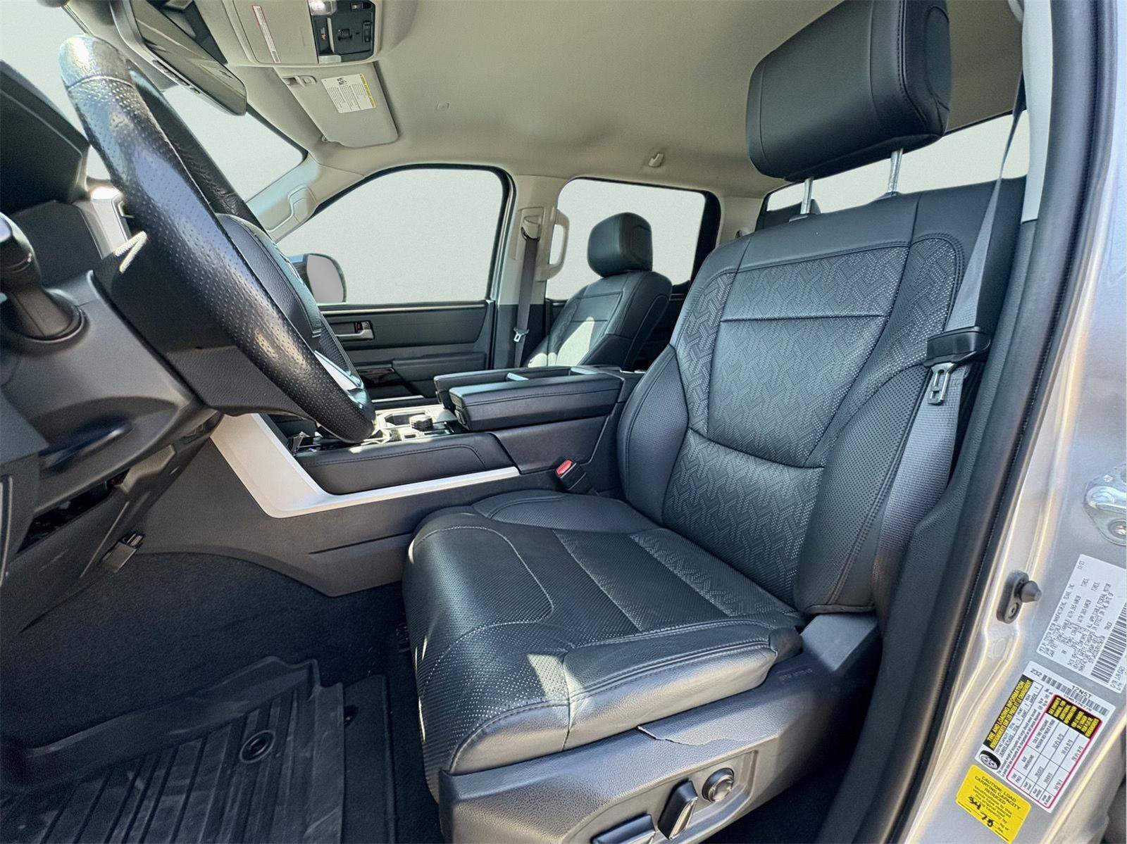 Used 2024 Toyota Tundra Limited w/ Power Package AWD/4WD image 19