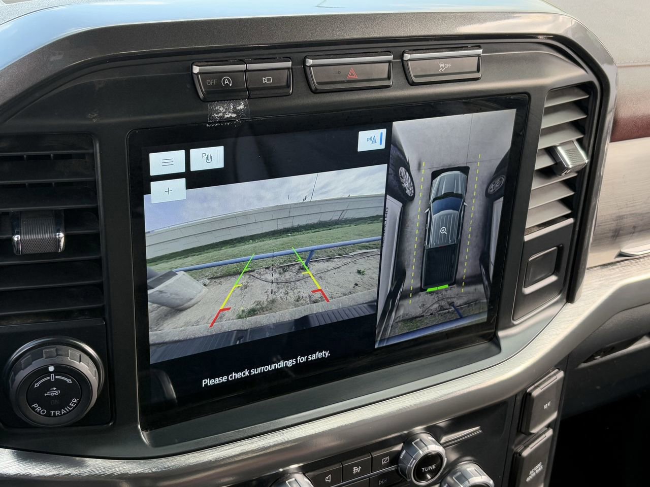 Certified 2023 Ford F150 Lariat image 22