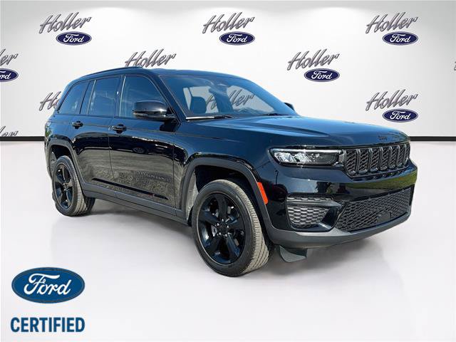 Used 2025 Jeep Grand Cherokee Altitude
