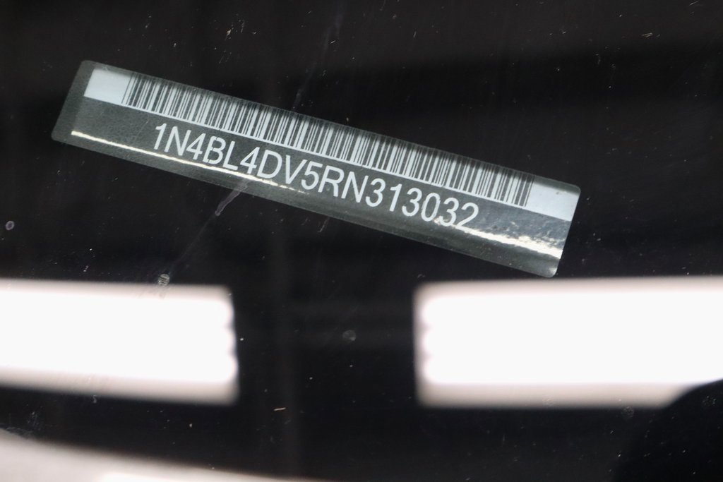 Used 2024 Nissan Altima 2.5 SV image 33