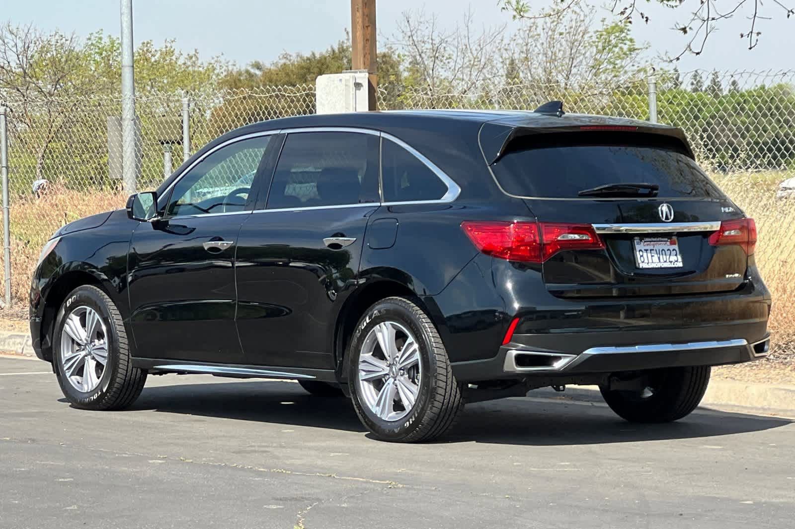Used 2020 Acura MDX SH-AWD image 3