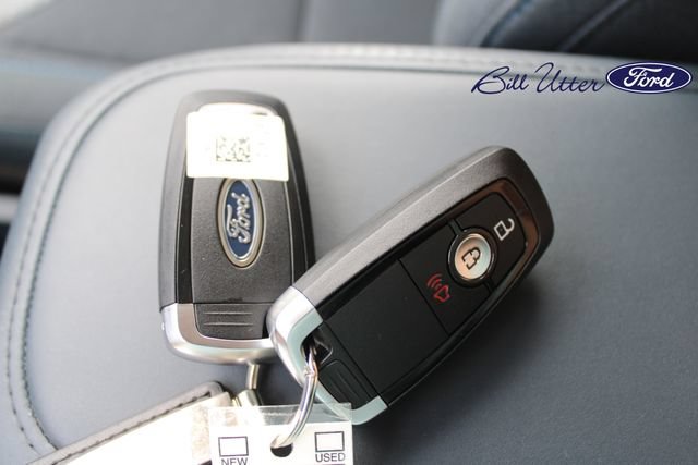 Certified 2025 Ford Maverick XLT FWD image 25