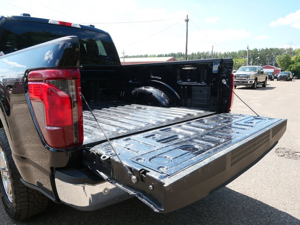 Certified 2025 Ford F150 XLT w/ Equipment Group 301A Standard AWD/4WD image 9