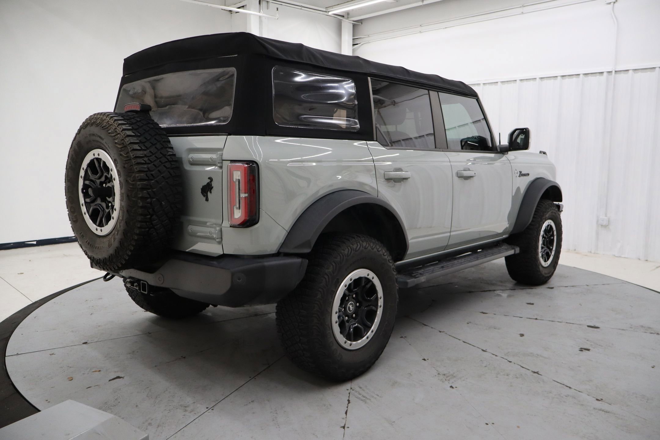 Certified 2021 Ford Bronco Outer Banks w/ Sasquatch Package image 7