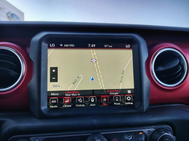 Used 2021 Jeep Wrangler Unlimited Rubicon w/ Uconnect 4C Nav & Sound Group AWD/4WD image 3