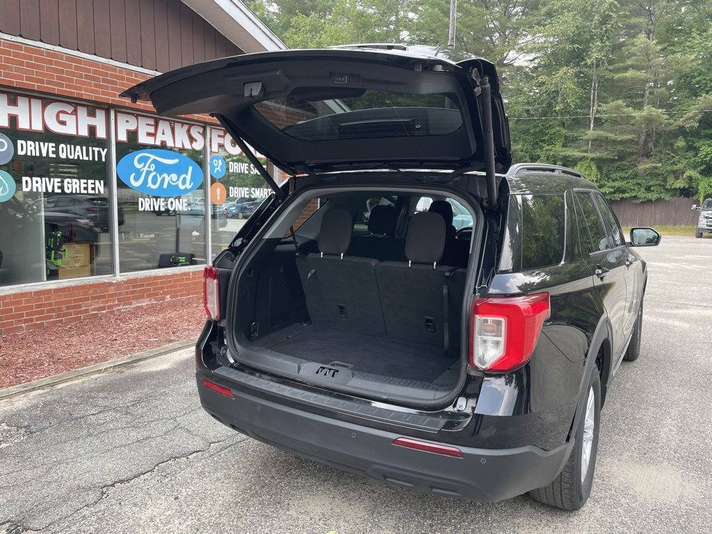 Certified 2022 Ford Explorer XLT image 5