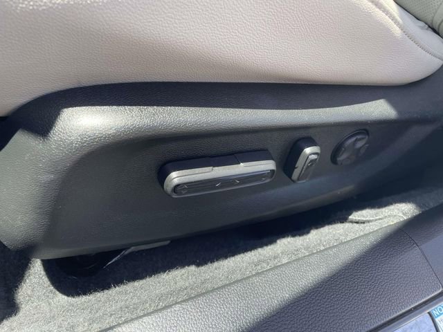 Used 2022 Honda Accord Touring image 23