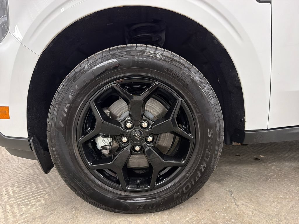 Certified 2025 Ford Maverick XLT w/ XLT Luxury Package AWD/4WD image 13