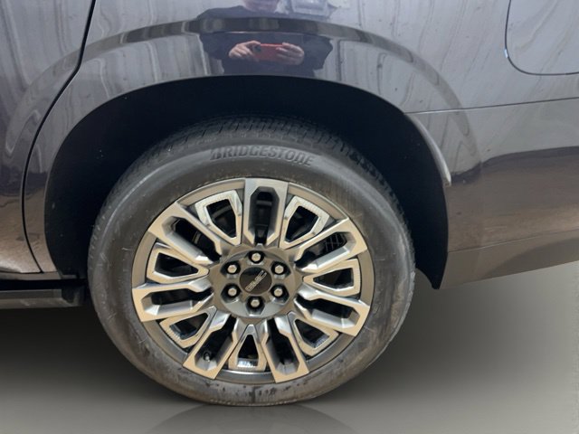 Used 2024 GMC Yukon Denali Ultimate AWD/4WD image 30