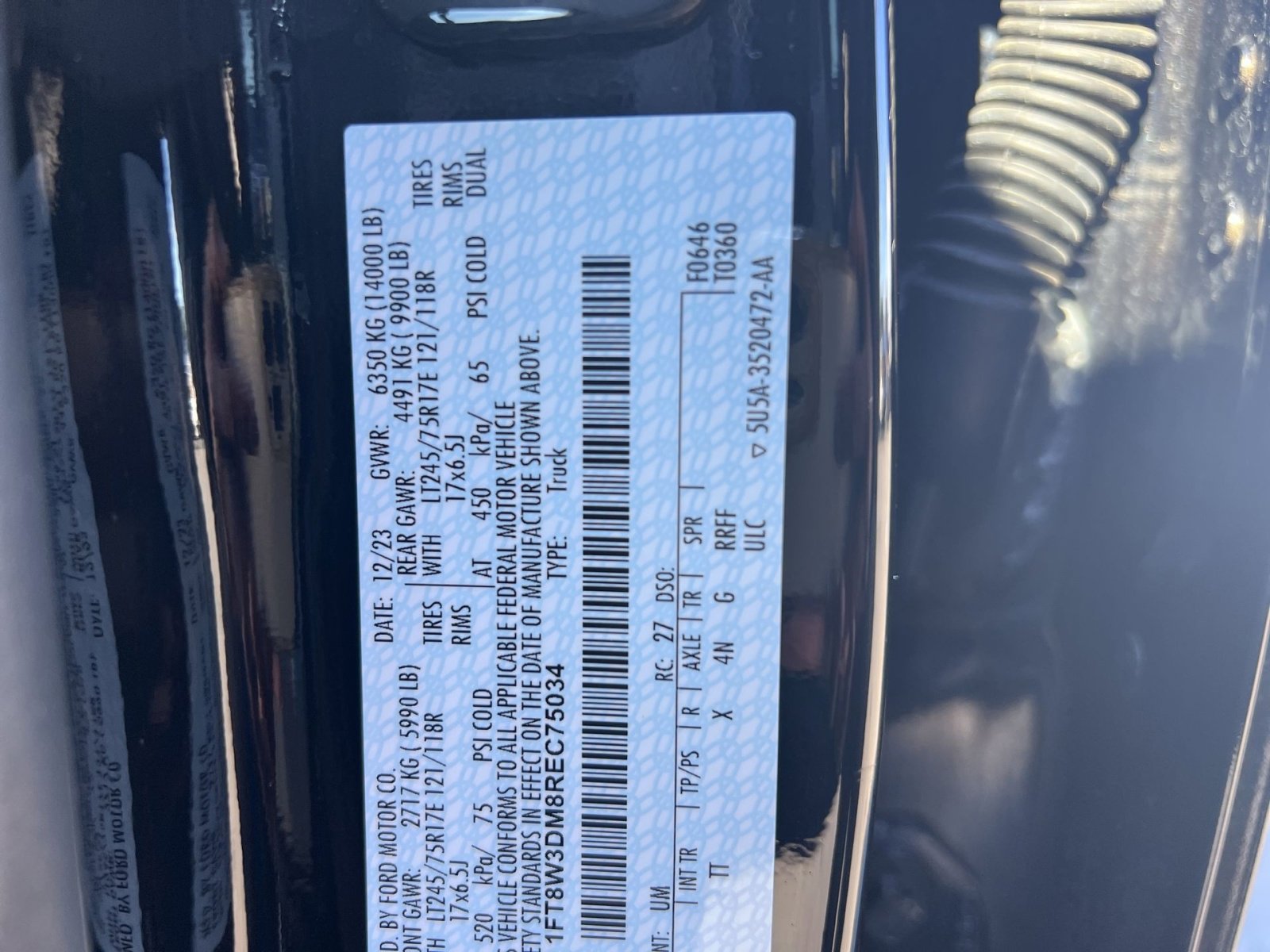 Certified 2024 Ford F350 Limited w/ FX4 Off-Road Package image 29