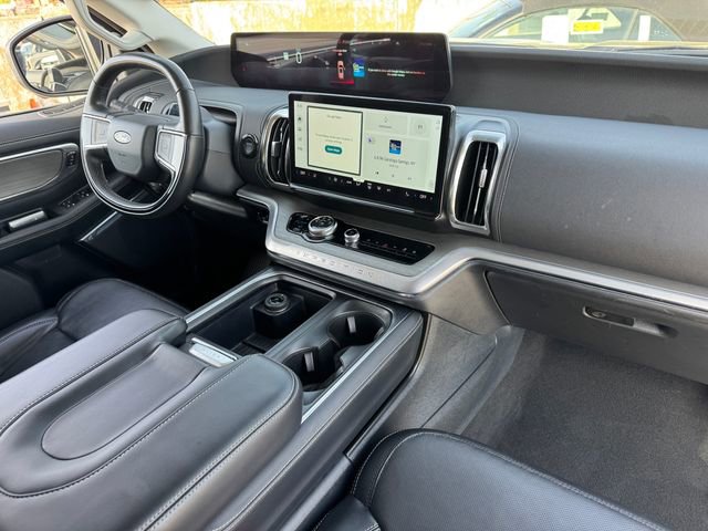 Certified 2025 Ford Expedition Max Platinum AWD/4WD image 22
