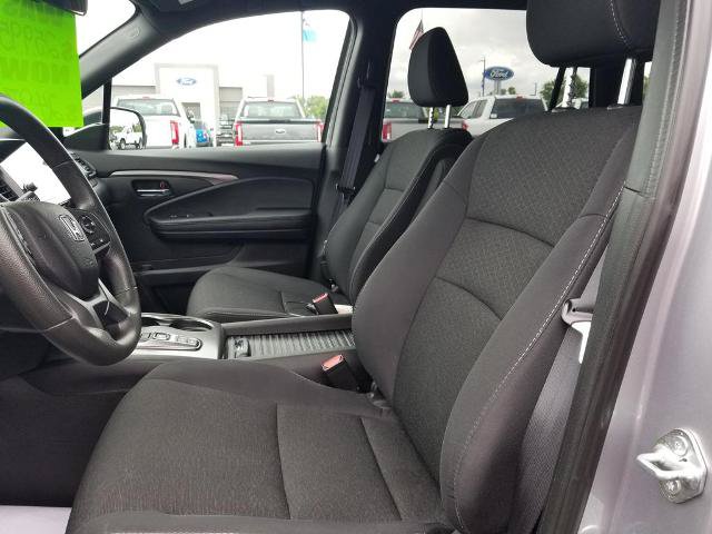 Used 2021 Honda Passport Sport image 12