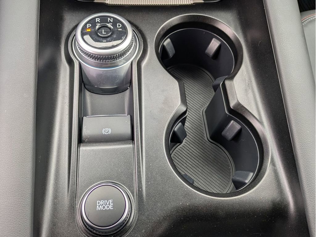 Certified 2025 Ford Explorer Active w/ Active Comfort Package image 18