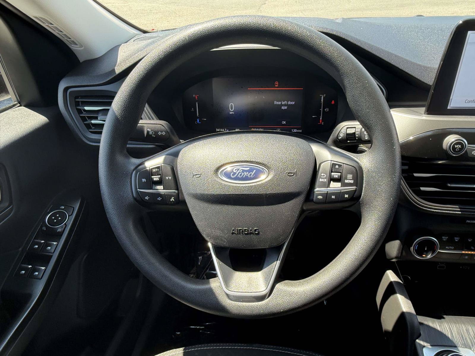 Certified 2025 Ford Escape Active AWD/4WD image 11