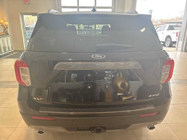Certified 2023 Ford Explorer XLT w/ Equipment Group 202A AWD/4WD image 4