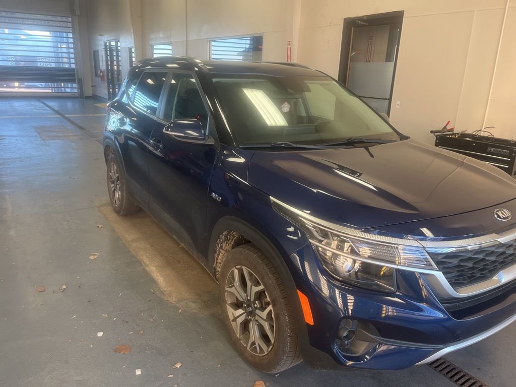 Used 2021 Kia Seltos EX