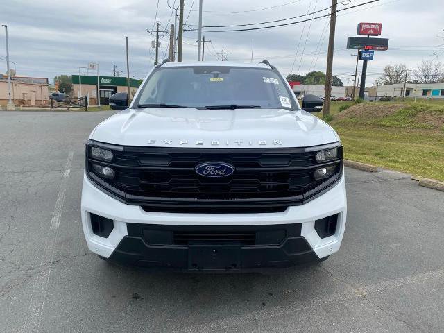 Certified 2025 Ford Expedition Active AWD/4WD image 8