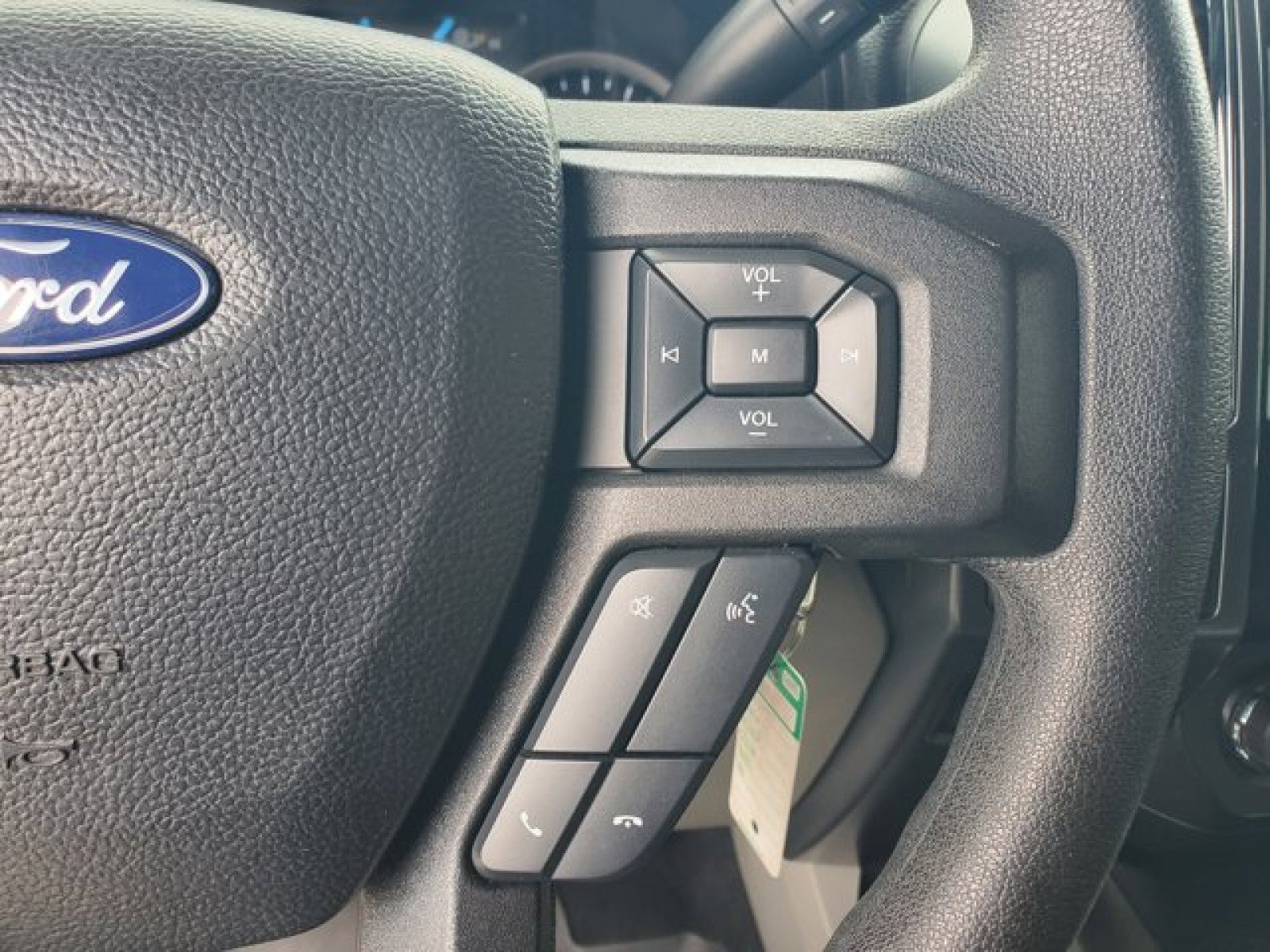 Certified 2021 Ford F250 XLT w/ XLT Premium Package AWD/4WD image 18
