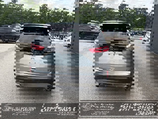 Certified 2024 Ford Edge Titanium image 31