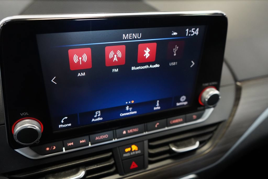 Used 2025 Nissan Altima 2.5 SV FWD image 30