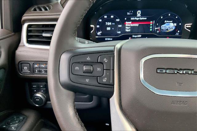 Used 2024 GMC Yukon XL Denali AWD/4WD image 24