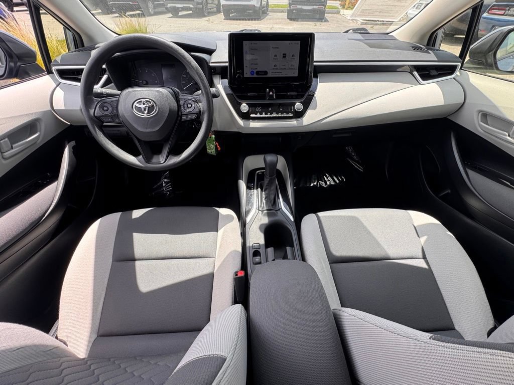 Used 2024 Toyota Corolla LE FWD image 27