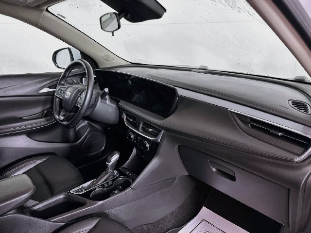 Used 2024 Buick Encore GX Sport Touring w/ Comfort Package FWD image 33