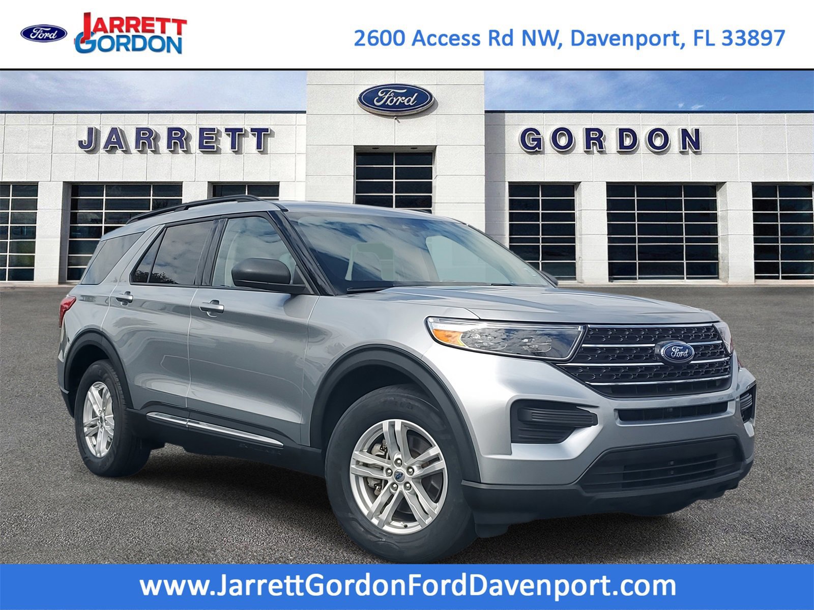 Certified 2023 Ford Explorer XLT image 4