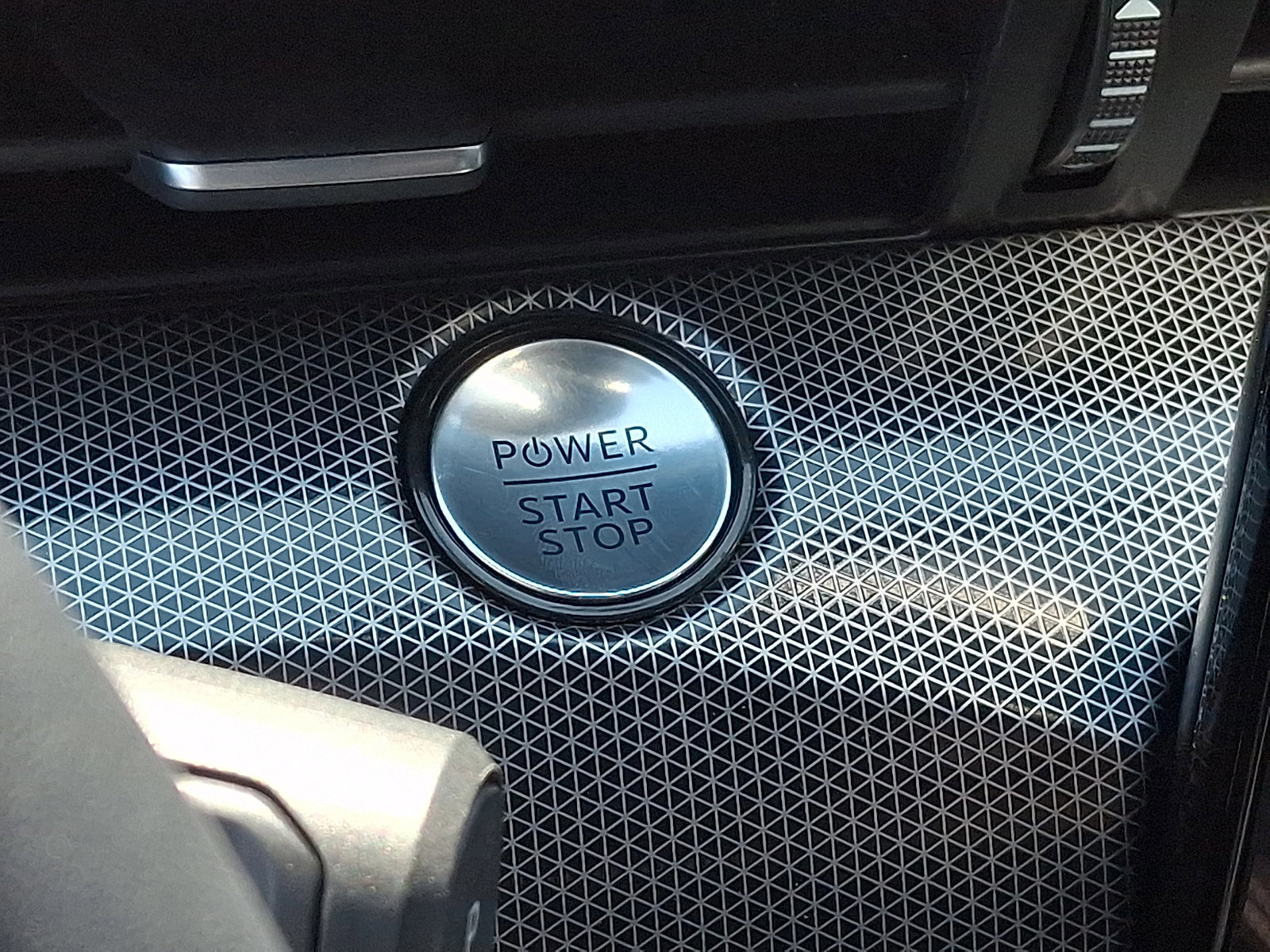 Certified 2025 Ford Mustang Mach-E GT w/ Bronze Appearance Package image 28