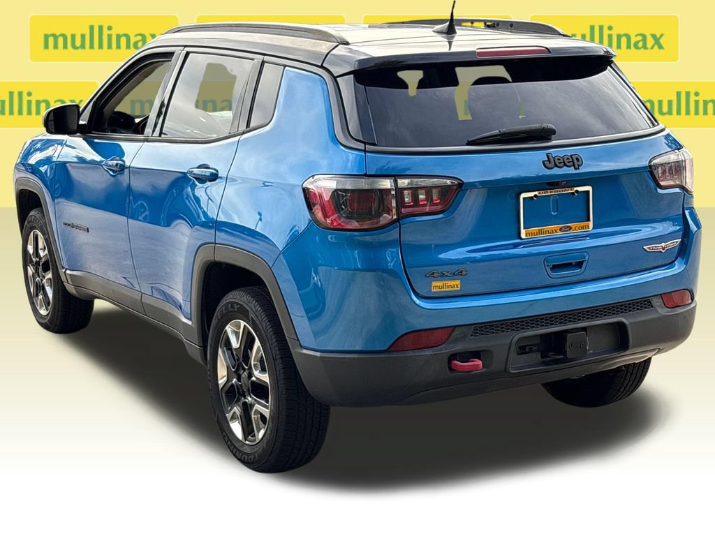 Used 2018 Jeep Compass Trailhawk w/ Popular Equipment Group AWD/4WD image 10