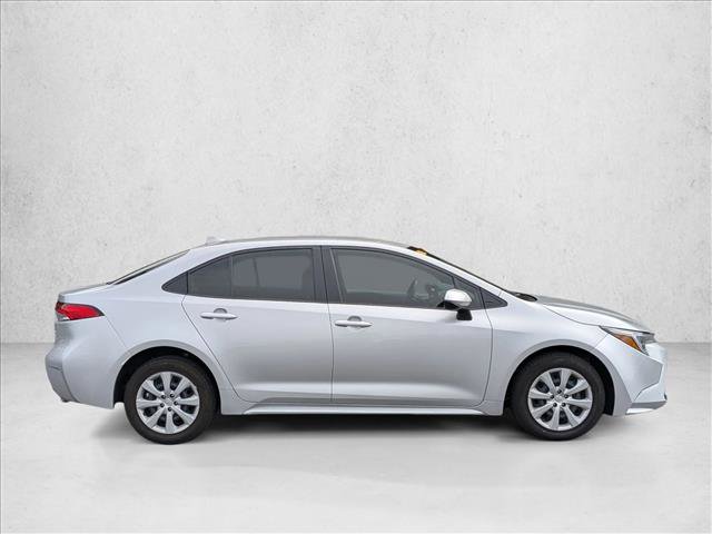 Used 2023 Toyota Corolla LE FWD image 5
