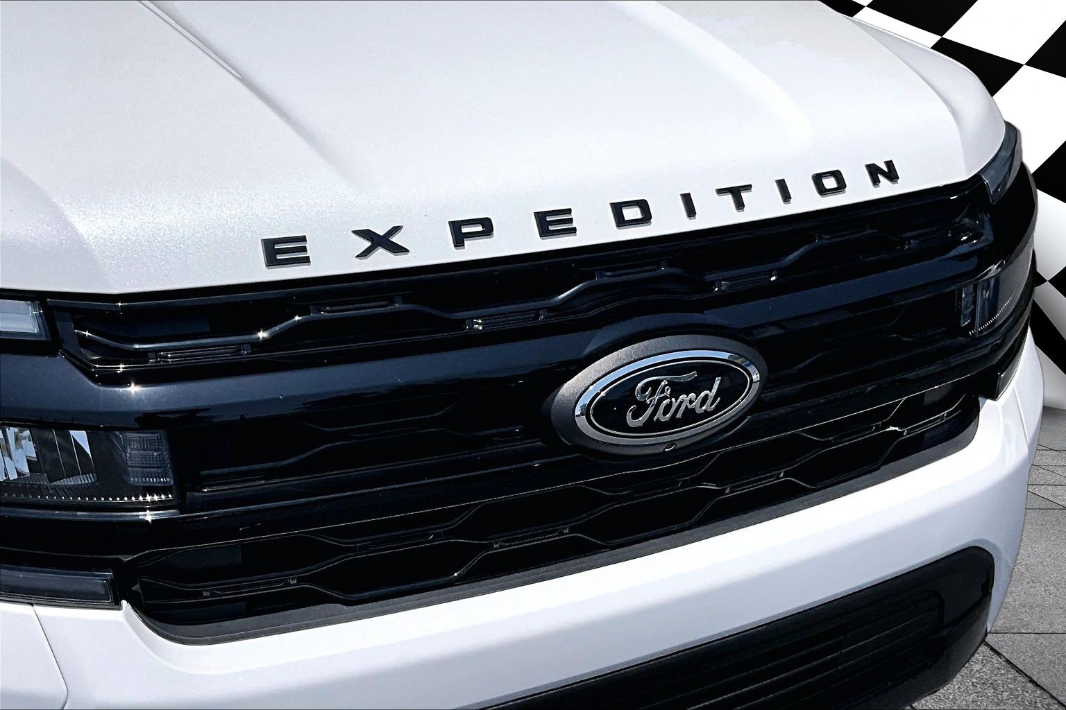 Certified 2024 Ford Expedition Limited AWD/4WD image 29