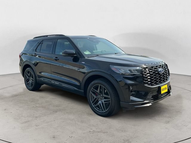 Certified 2025 Ford Explorer ST-Line w/ Premium Package AWD/4WD image 3