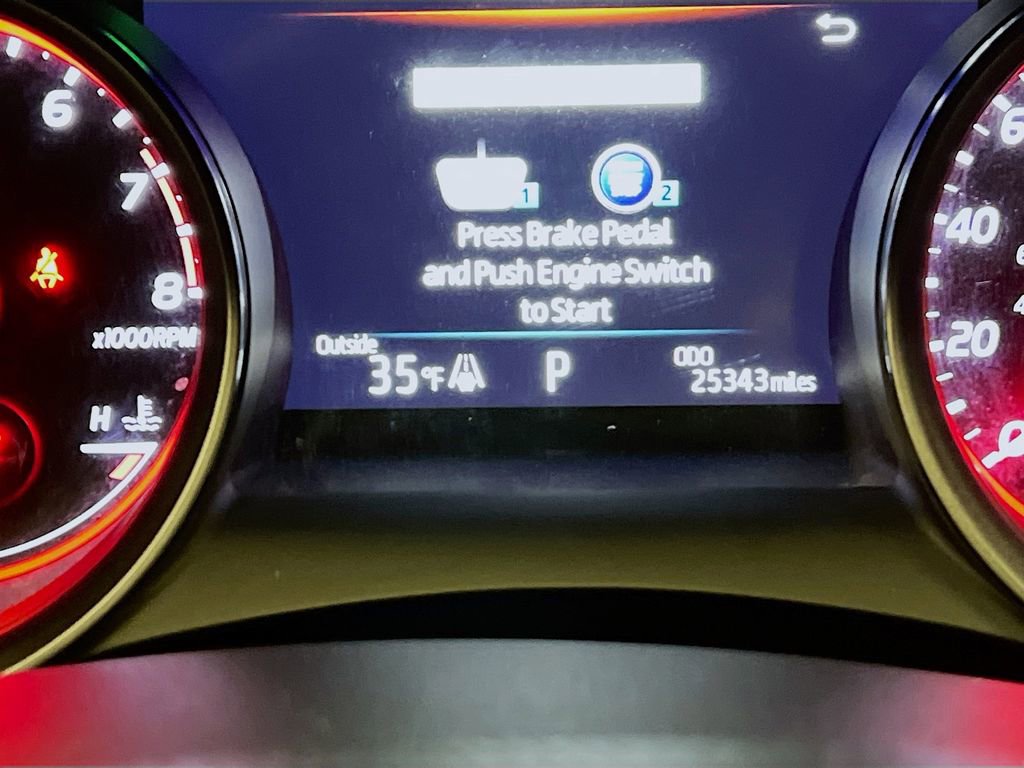 Used 2021 Toyota Camry XSE image 15