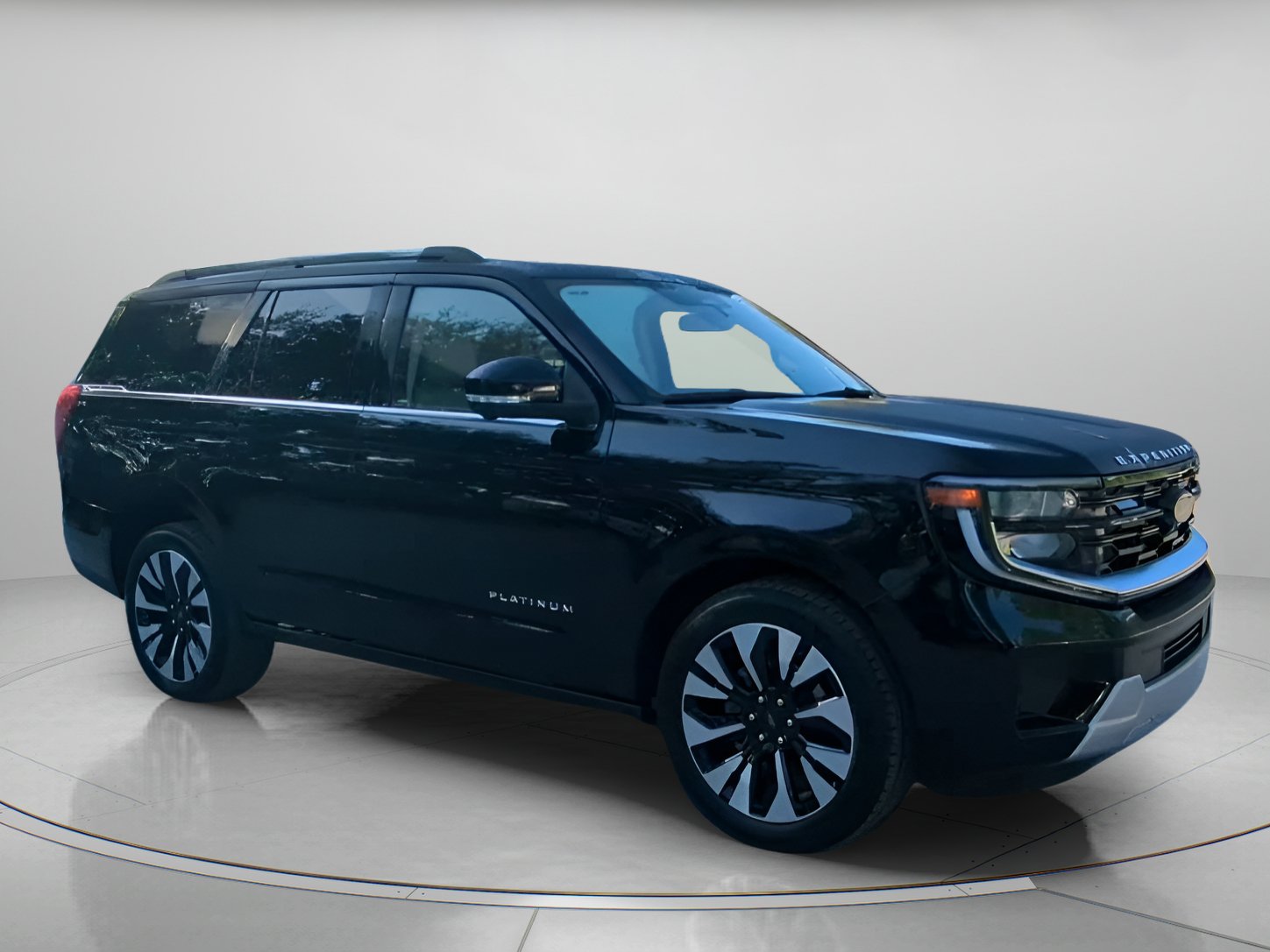 Certified 2025 Ford Expedition Platinum w/ Driver's Package AWD/4WD image 36